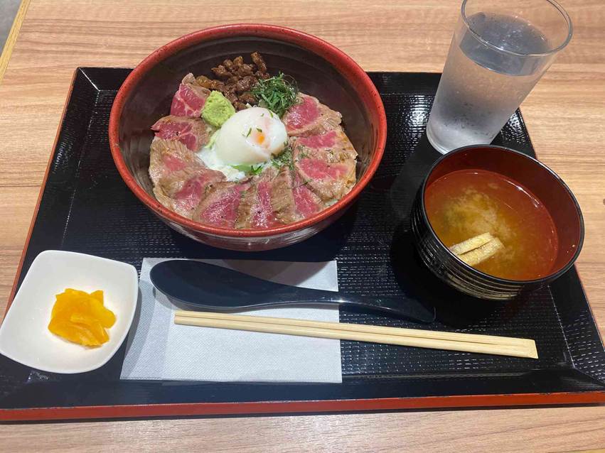 赤牛牛丼