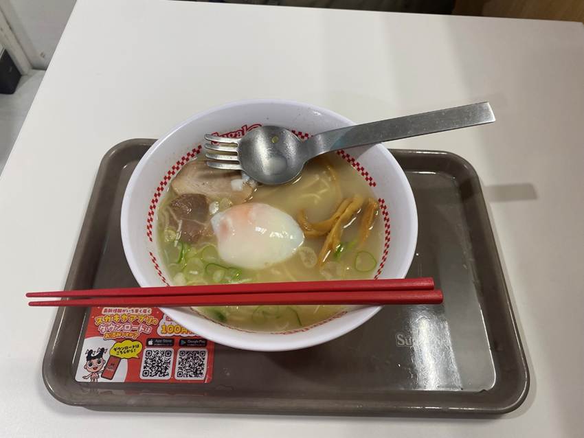スガキヤのラーメン